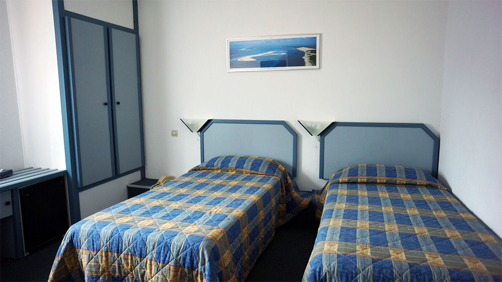 Hotel Atlantide Бискаррос Экстерьер фото