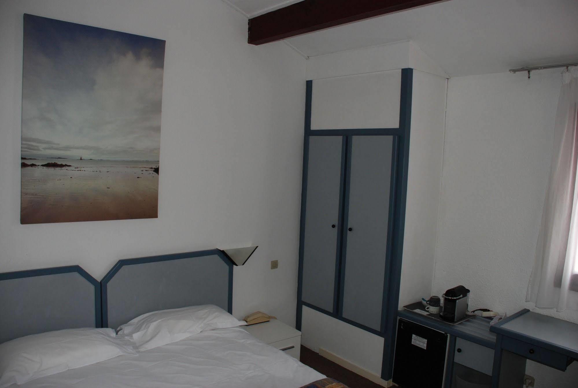 Hotel Atlantide Бискаррос Экстерьер фото